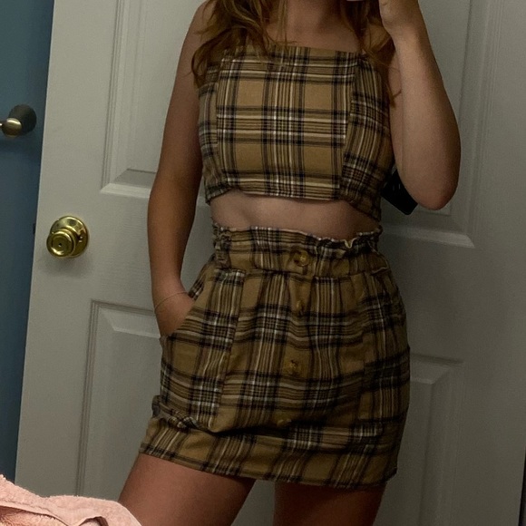 Two Piece Plaid Set - Picture 5 of 7